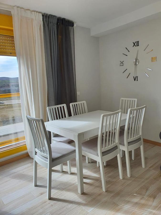 Apartamento Nuevo, Accesible Y Con Piscina !!! Apartment Salamanca Bagian luar foto